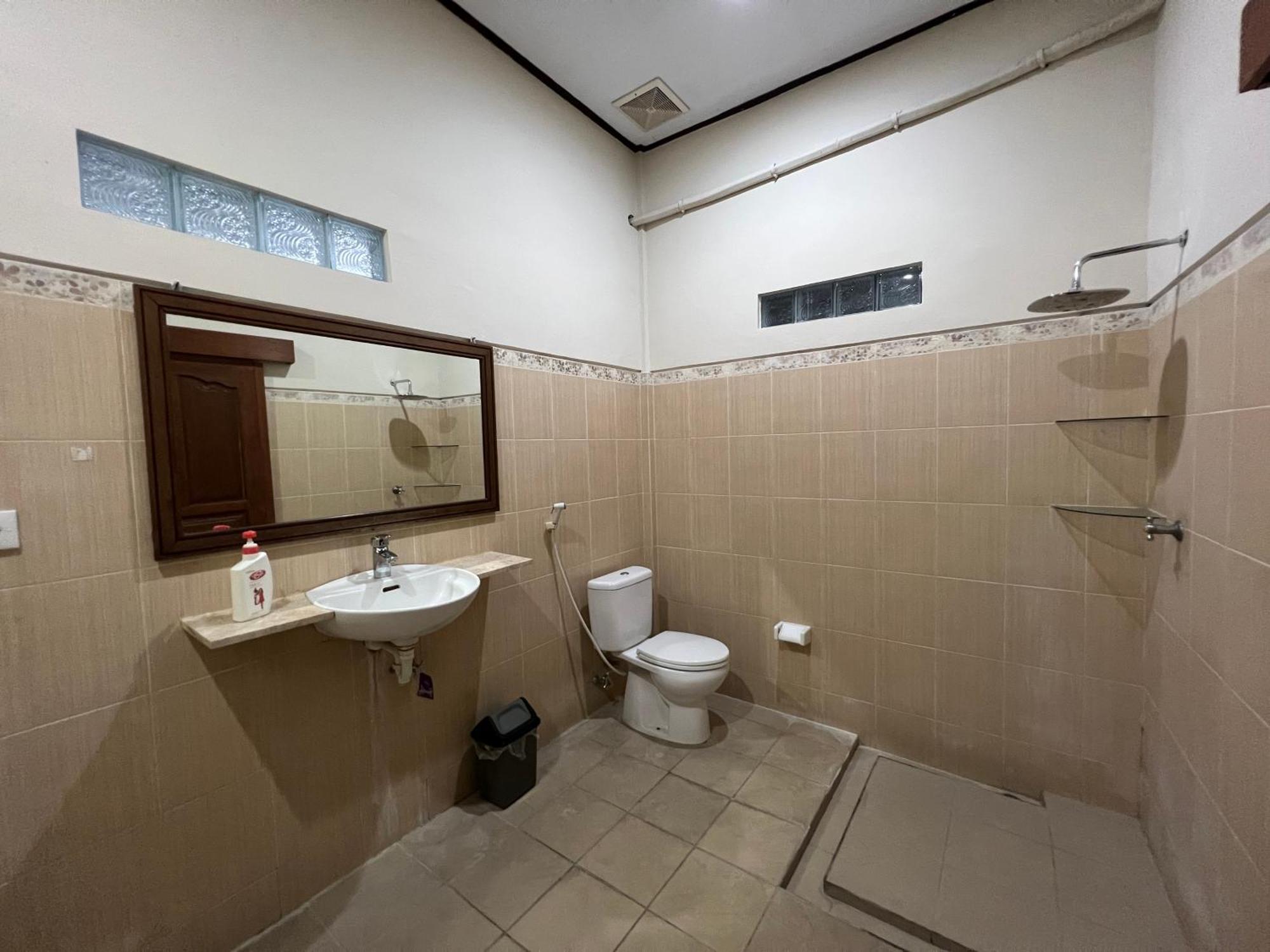 Nari Homestay Canggu Kültér fotó